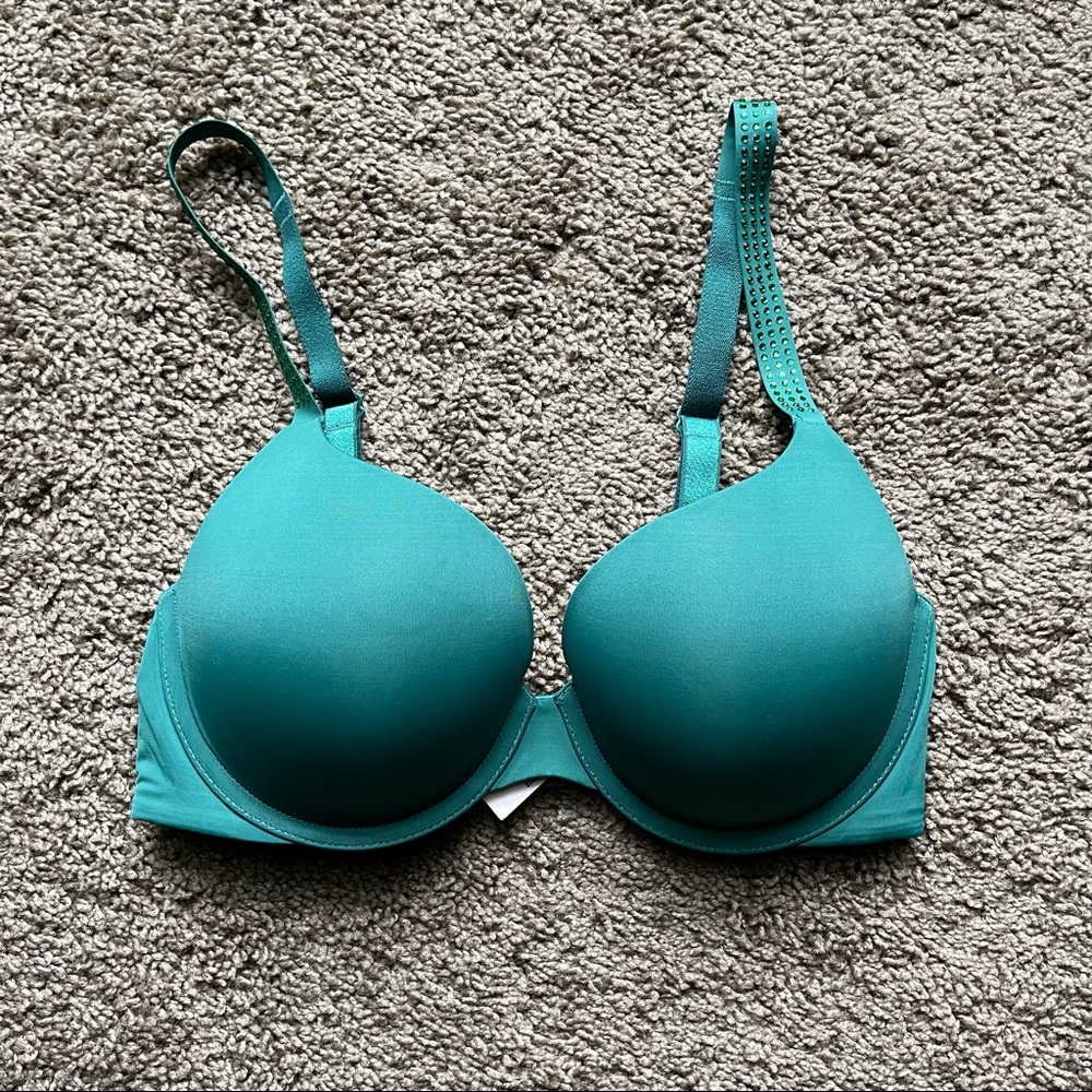 Victoria’s Secret t-shirt push-up bra with shine straps in emerald green sz 34D